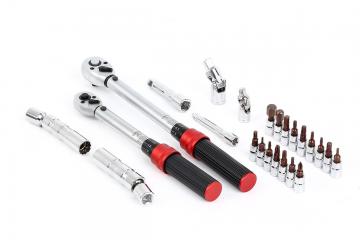 1/4In & 3/8In dr. torque wrench with accessories -24pcs